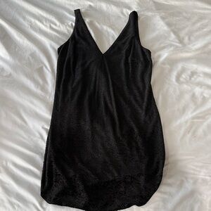 Witchy Velvet Black Sleeveless Dress